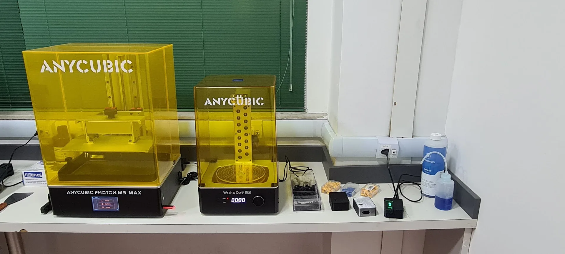 Impressoras 3D de resina do laboratório